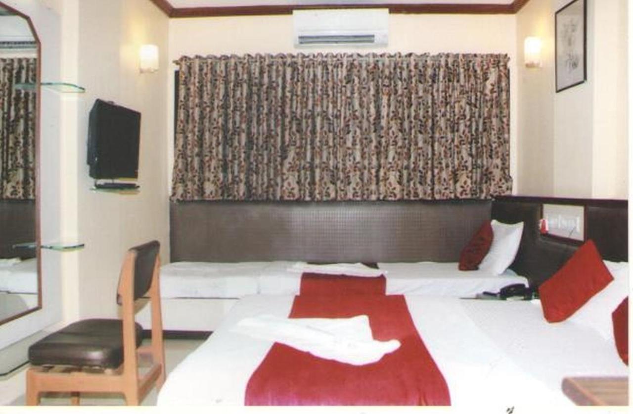 Hotel Siddhartha Mumbai Exterior photo